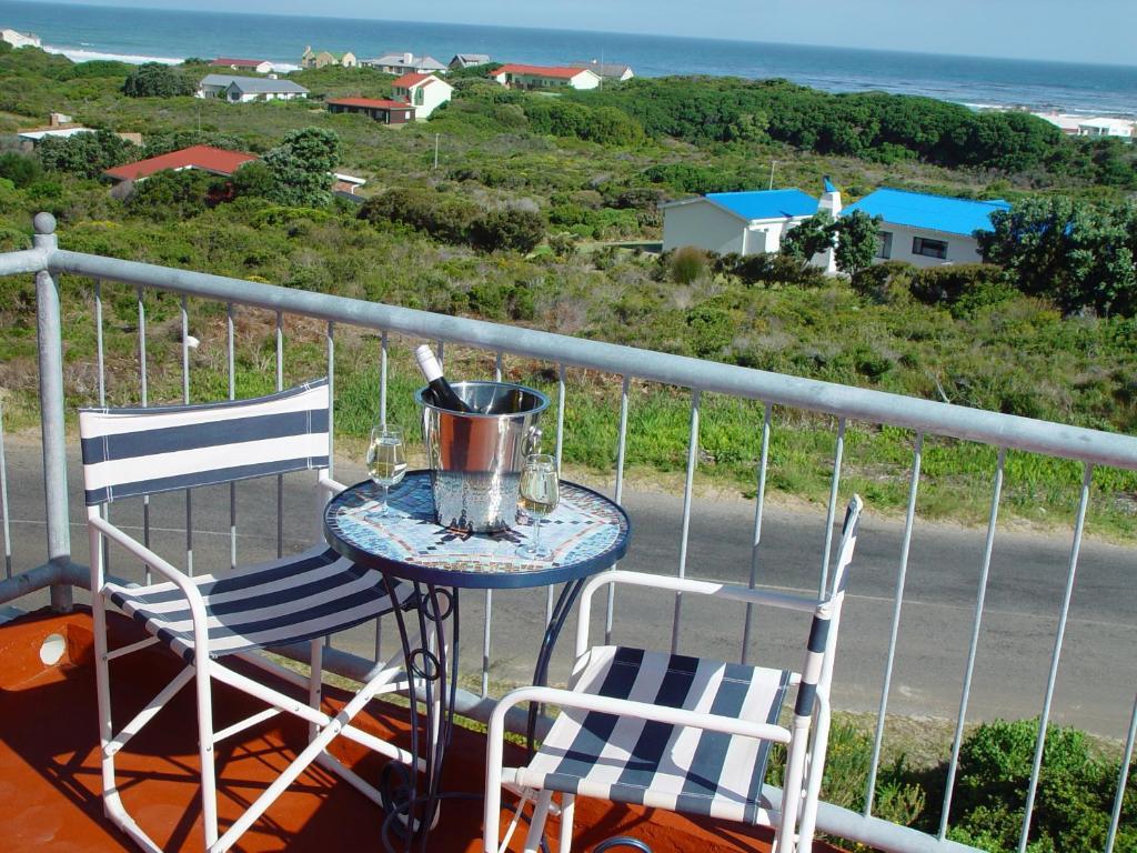 Bettyʼs Bay Jack'S Seaview Inn الغرفة الصورة